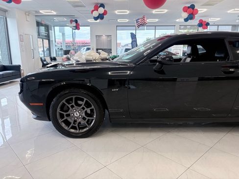 Used 2018 Dodge Challenger GT AWD/4WD image 6