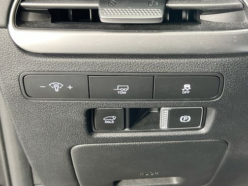 Used 2023 Hyundai Palisade SEL w/ Premium Package image 10