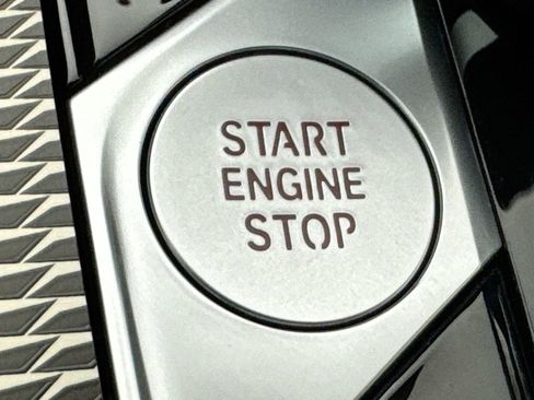 Used 2020 BMW X5 sDrive40i w/ M Sport Package image 19