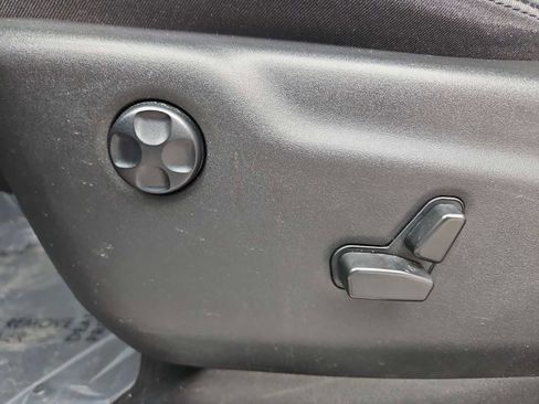 Used 2022 Jeep Grand Cherokee Limited image 18