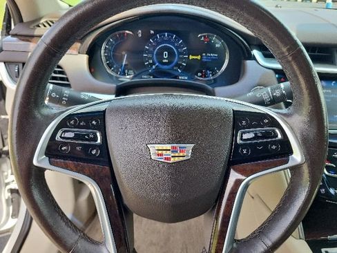 Used 2016 Cadillac XTS Premium FWD image 41