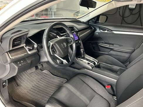 Used 2020 Honda Civic EX image 2