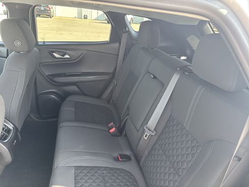 Used 2022 Chevrolet Blazer LT image 12