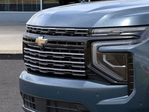 New 2026 Chevrolet Suburban High Country image 37