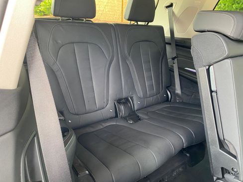 Used 2020 BMW X7 xDrive40i w/ Premium Package AWD/4WD image 54