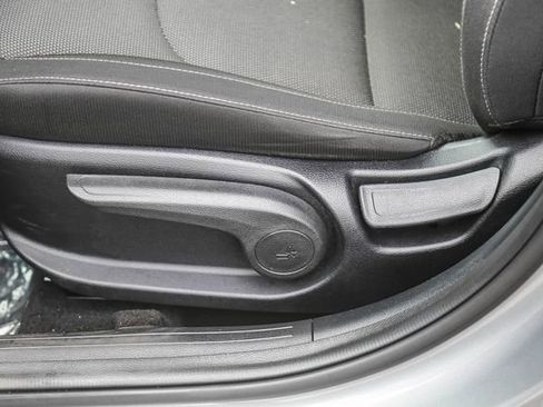 Certified 2022 Kia Forte LXS w/ LXS Technology Package image 22