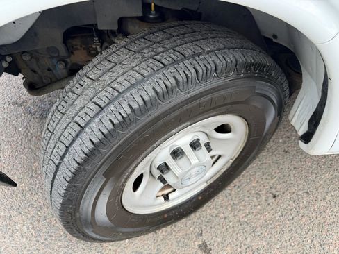 Used 2020 Chevrolet Express 2500 Extended w/ Communications Package image 33