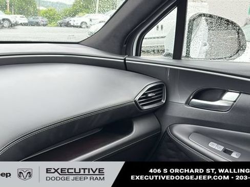 Used 2023 Hyundai Santa Fe Calligraphy AWD/4WD image 19