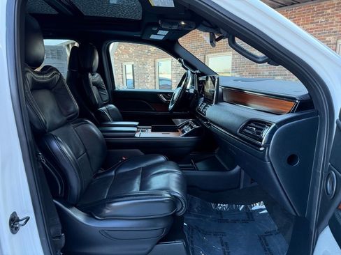 Used 2019 Lincoln Navigator Reserve w/ Cargo Package image 26