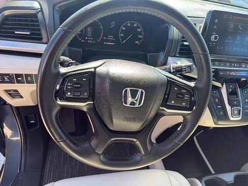 Used 2025 Honda Odyssey EX-L image 15
