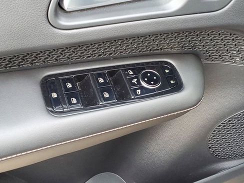 Certified 2023 Nissan Ariya ENGAGE image 6