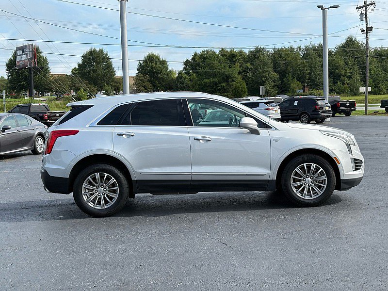 Used 2017 Cadillac XT5 Luxury FWD image 6