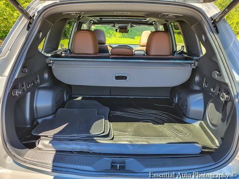 Certified 2026 Subaru Forester Touring AWD/4WD image 29