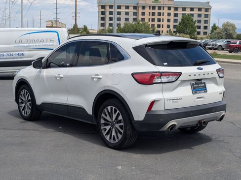 Used 2020 Ford Escape Titanium AWD/4WD image 3