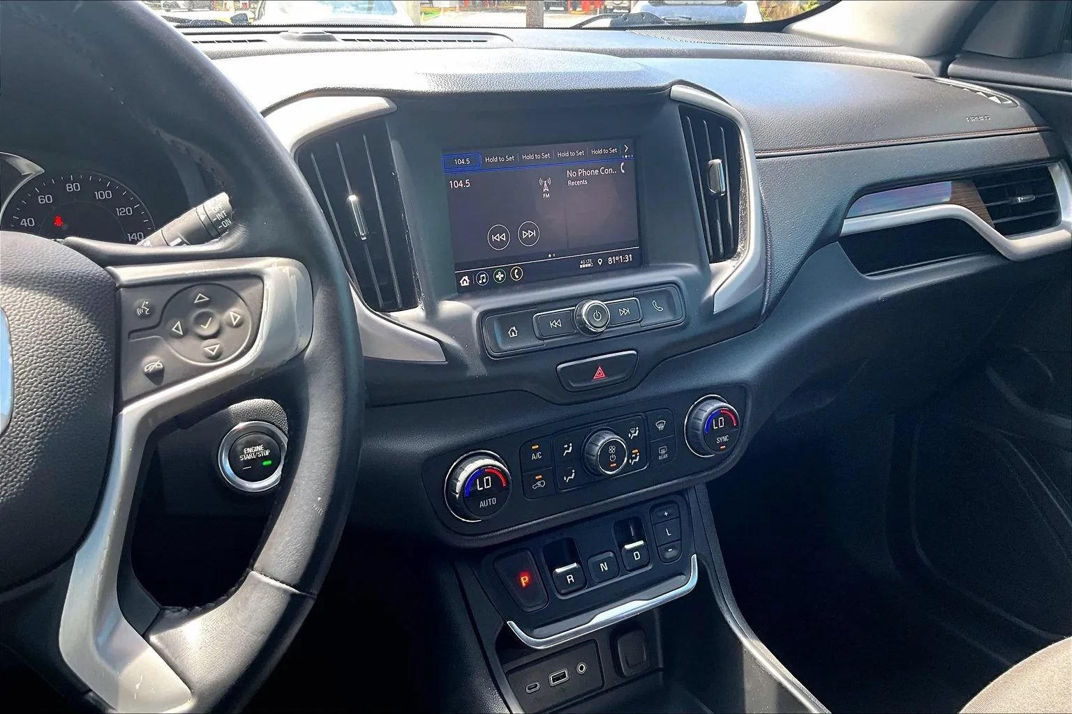 Used 2020 GMC Terrain SLE w/ Driver Convenience Package FWD image 6
