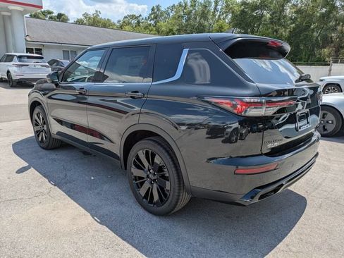 New 2026 Mitsubishi Outlander LE FWD image 6