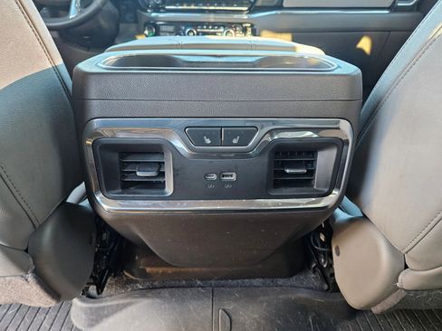 Used 2024 Chevrolet Silverado 1500 LTZ image 24