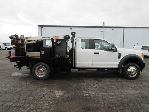 Used 2017 Ford F450 XL w/ Power Equipment Group AWD/4WD image 4