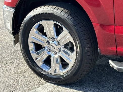 Used 2018 Ford F150 XLT w/ Equipment Group 302A Luxury AWD/4WD image 6