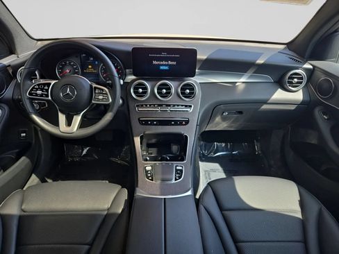 Used 2022 Mercedes-Benz GLC 300 4MATIC Coupe image 14