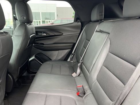 Used 2021 Chevrolet TrailBlazer RS w/ Convenience Package image 32