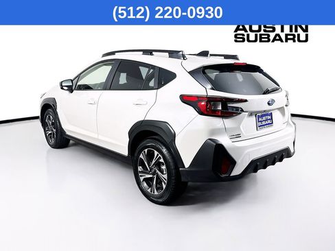 Used 2025 Subaru Crosstrek 2.0i Premium image 6
