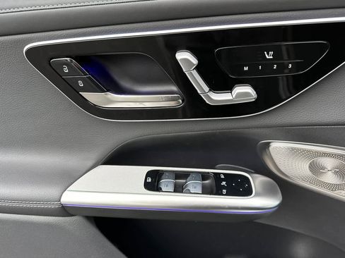 New 2026 Mercedes-Benz GLC 300 4MATIC image 10