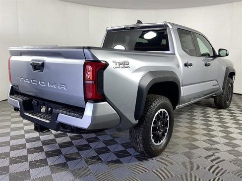 New 2025 Toyota Tacoma TRD Off-Road image 7