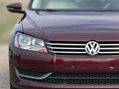 Used 2012 Volkswagen Passat 2.5 SE image 11