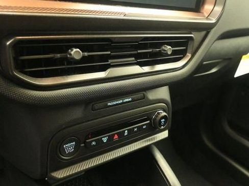 New 2026 Ford Bronco Sport Outer Banks w/ Outer Banks Tech Package+ AWD/4WD image 17