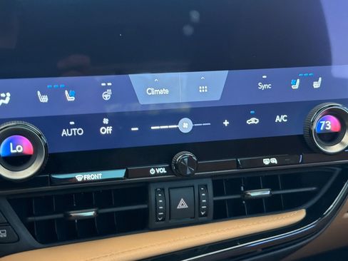 Used 2024 Lexus NX 350h AWD w/ Vision Package image 27