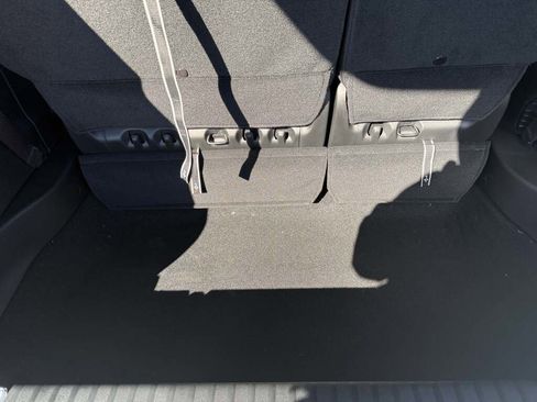 New 2026 Chrysler Voyager LX image 19