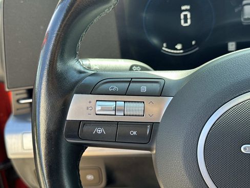 Used 2024 Hyundai Kona SEL FWD image 17