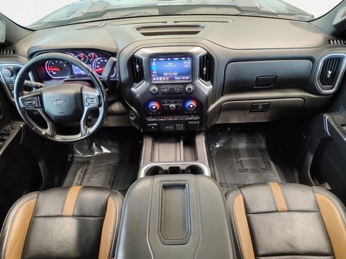 Used 2022 Chevrolet Silverado 2500 LTZ w/ Carhartt Edition image 16