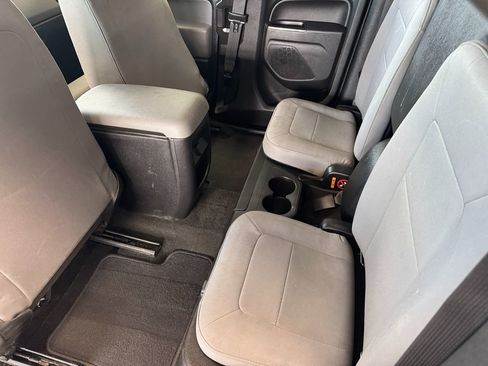 Used 2018 Chevrolet Colorado W/T w/ WT Convenience Package image 38