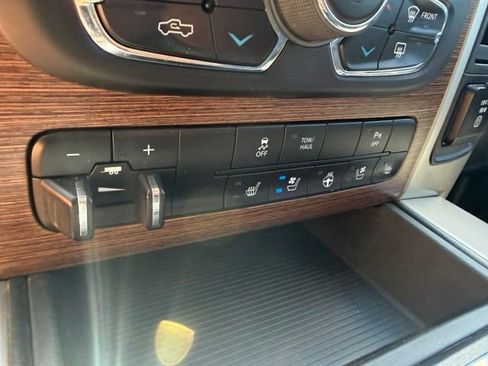 Used 2014 RAM 2500 Laramie w/ Convenience Group AWD/4WD image 30