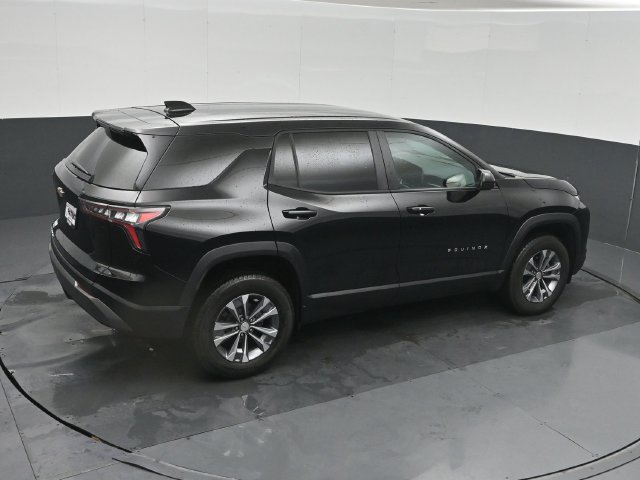 Used 2026 Chevrolet Equinox LT AWD/4WD image 43