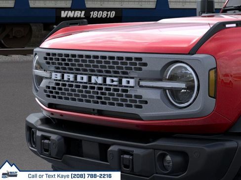 New 2025 Ford Bronco Badlands w/ Sasquatch Package image 51