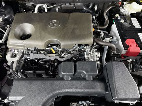 Certified 2024 Toyota RAV4 XLE w/ Convenience Package image 44