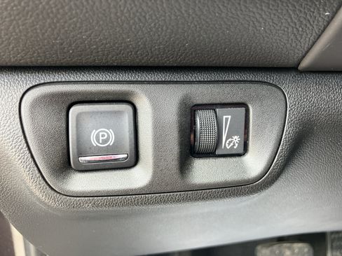 Used 2018 GMC Acadia SLT AWD/4WD image 14