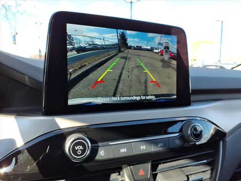 Used 2022 Ford Escape SEL image 20