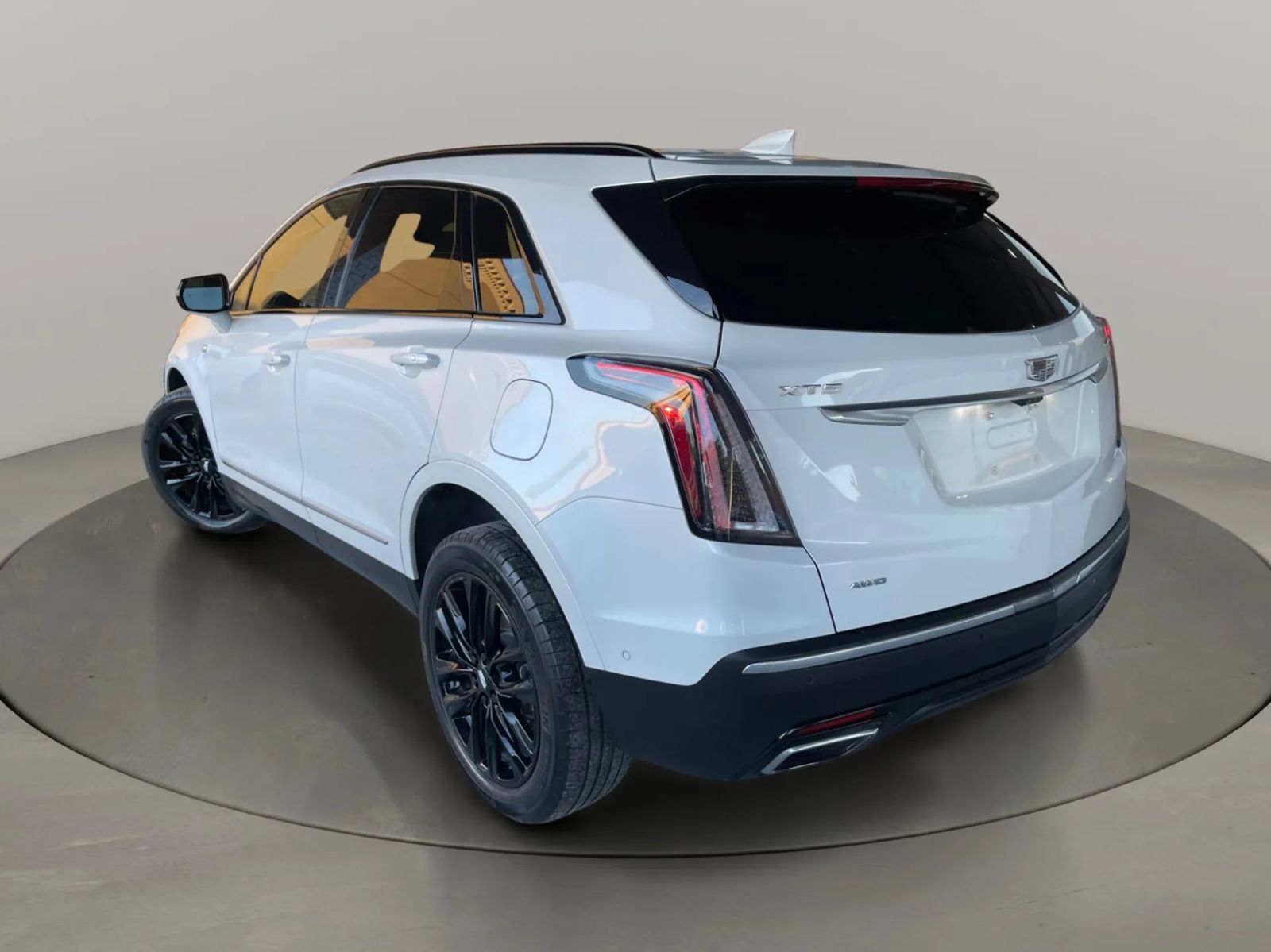 Used 2021 Cadillac XT5 Sportv AWD/4WD image 3