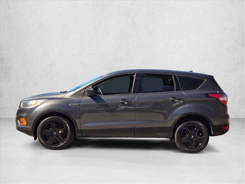 Used 2017 Ford Escape S image 9