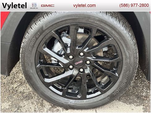 Certified 2023 GMC Terrain SLE w/ Driver Convenience Package image 7