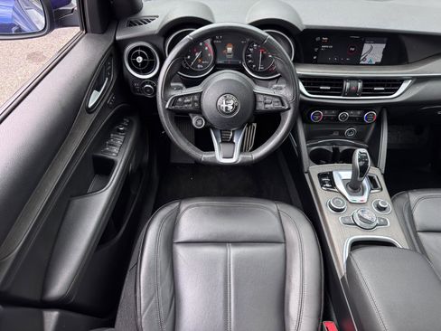 Used 2022 Alfa Romeo Stelvio Ti image 24
