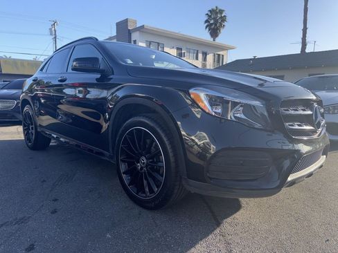 Used 2018 Mercedes-Benz GLA 250 w/ AMG Line Exterior image 20