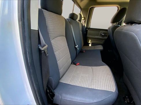Used 2011 RAM 1500 Classic SLT RWD image 19