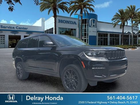 Used 2024 Jeep Grand Cherokee L Summit AWD/4WD image 1