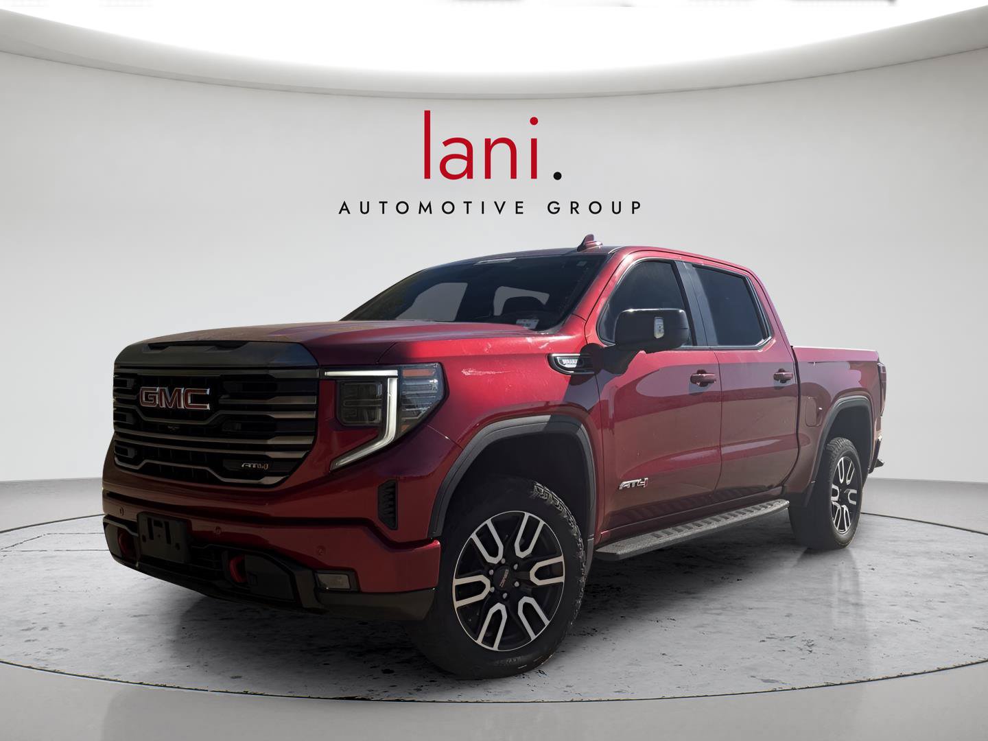 Used 2024 GMC Sierra 1500 AT4 w/ Technology Package AWD/4WD image 1