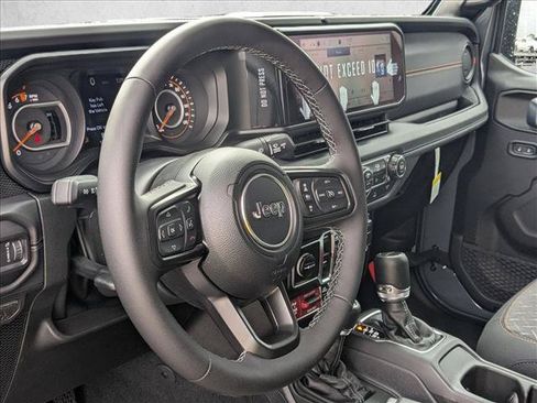 New 2026 Jeep Gladiator Mojave AWD/4WD image 3